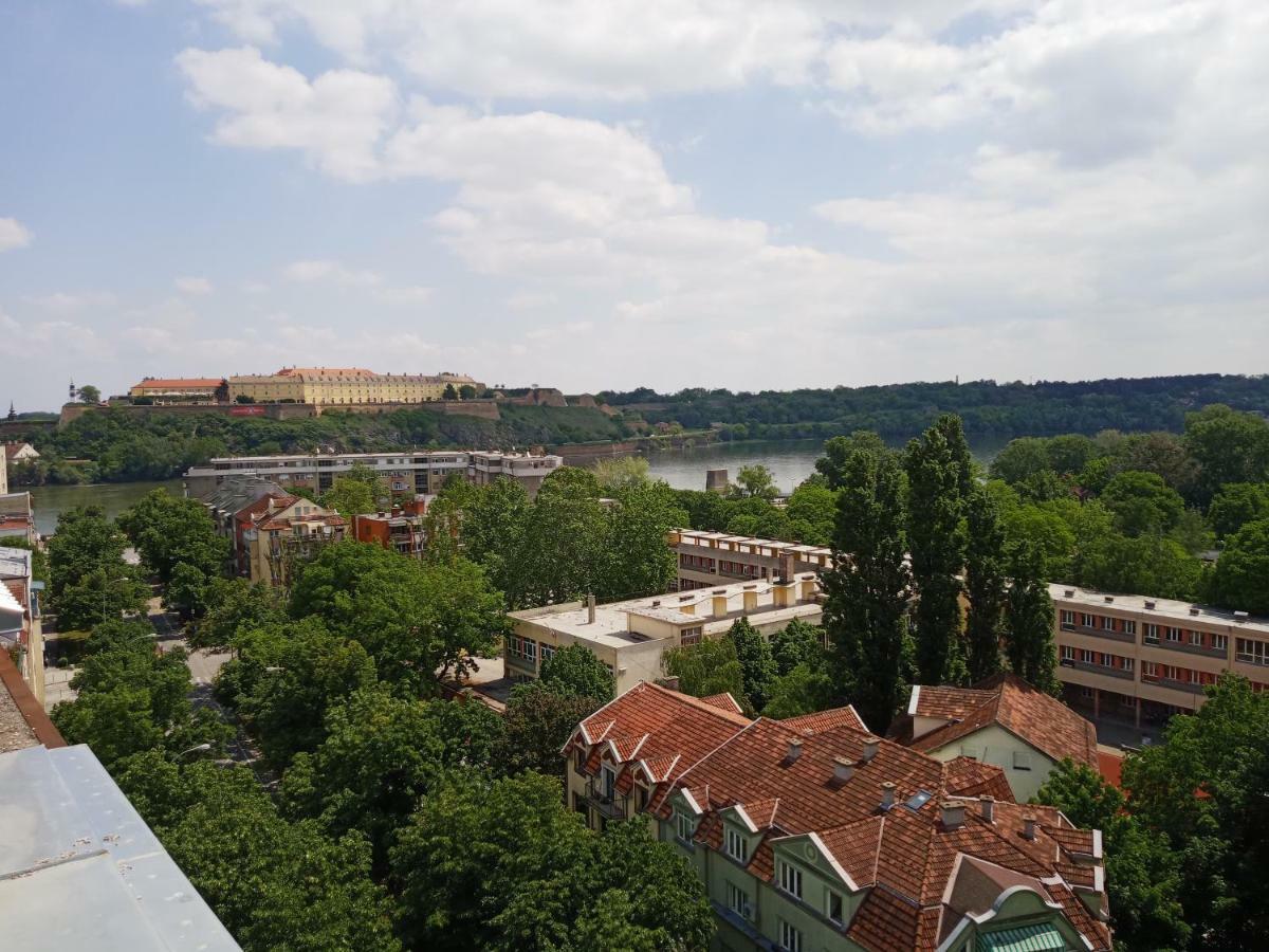 Penthouse Apartment Novi Sad Bagian luar foto